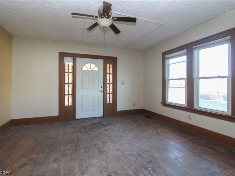 2226 Mahoning Avenue, Warren, OH 44483 Photo 6