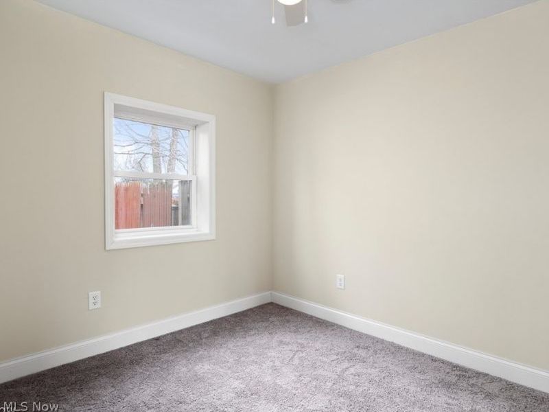 303 Delamere Road , Vermilion, OH 44089 Photo 13