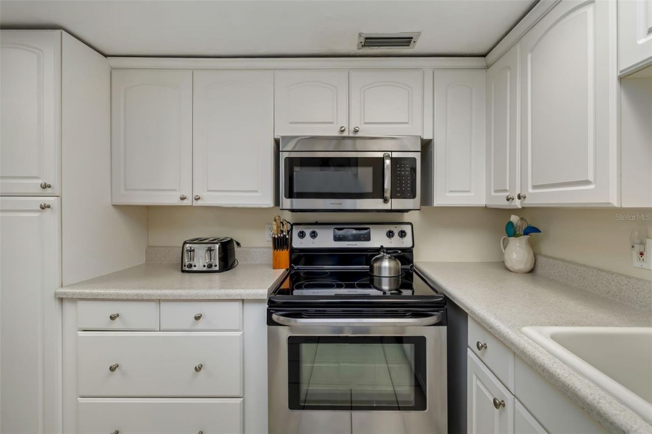 6312 Midnight Pass Road , Unit 305S, Sarasota, FL 34242 Photo