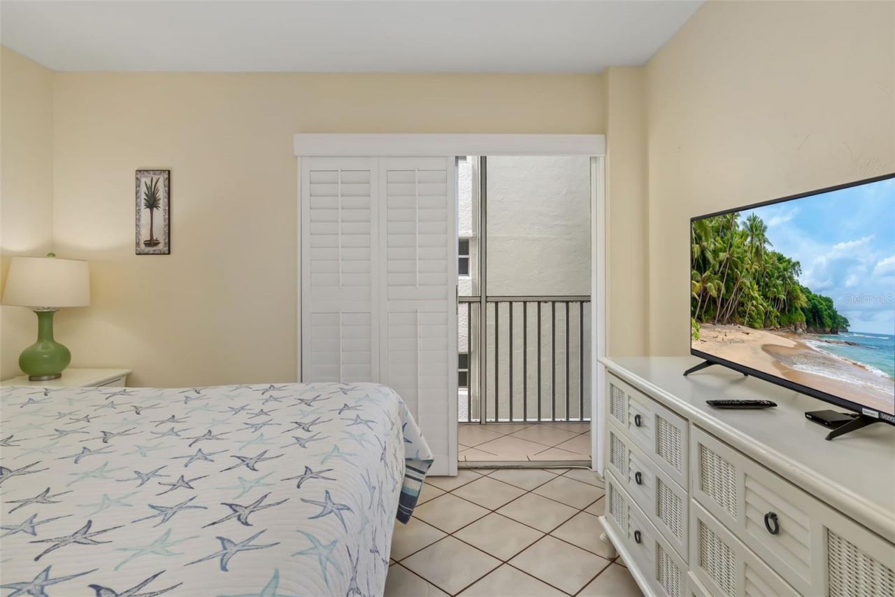 6312 Midnight Pass Road , Unit 305S, Sarasota, FL 34242 Photo
