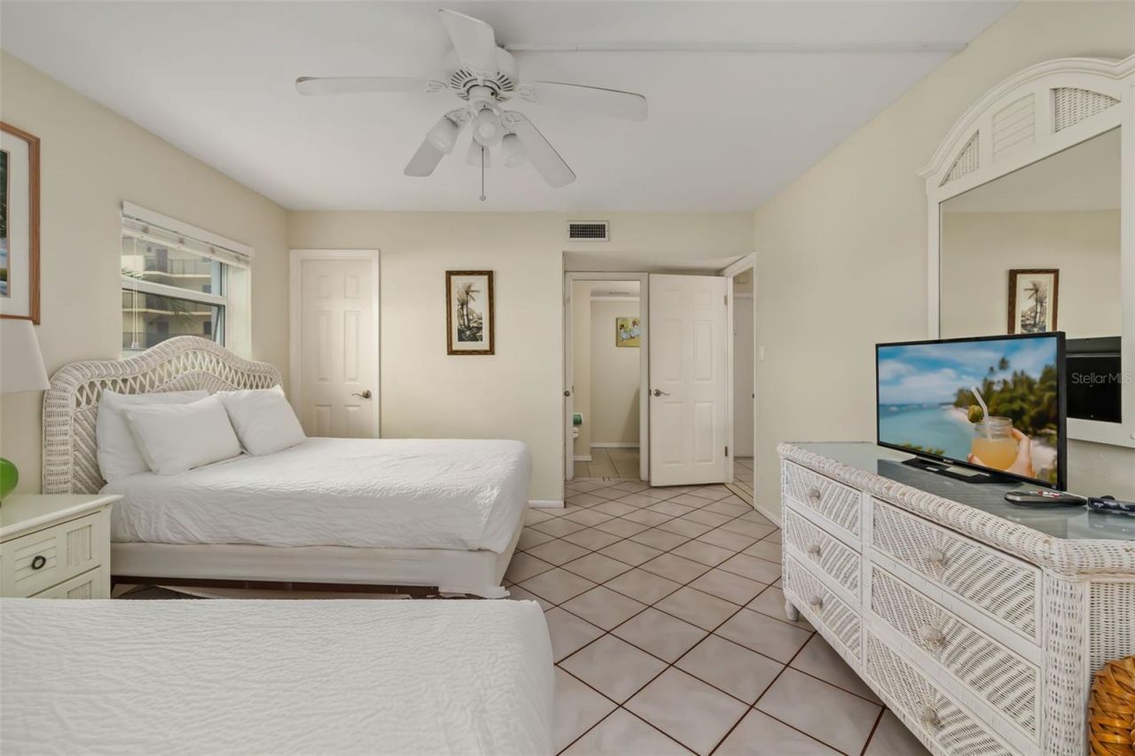 6312 Midnight Pass Road , Unit 305S, Sarasota, FL 34242 Photo