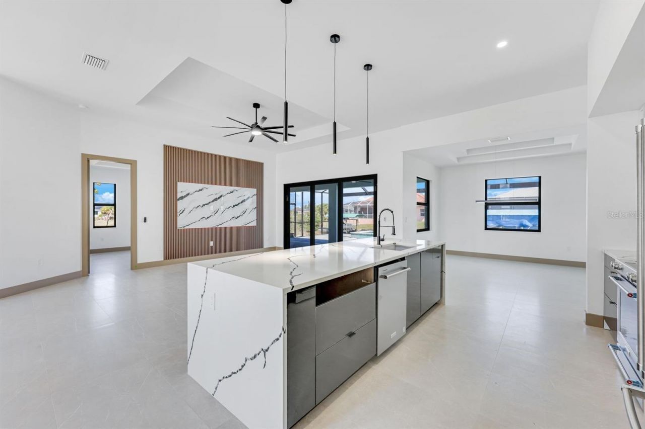 1925 NW 34th Place, Cape Coral, FL 33993 Photo