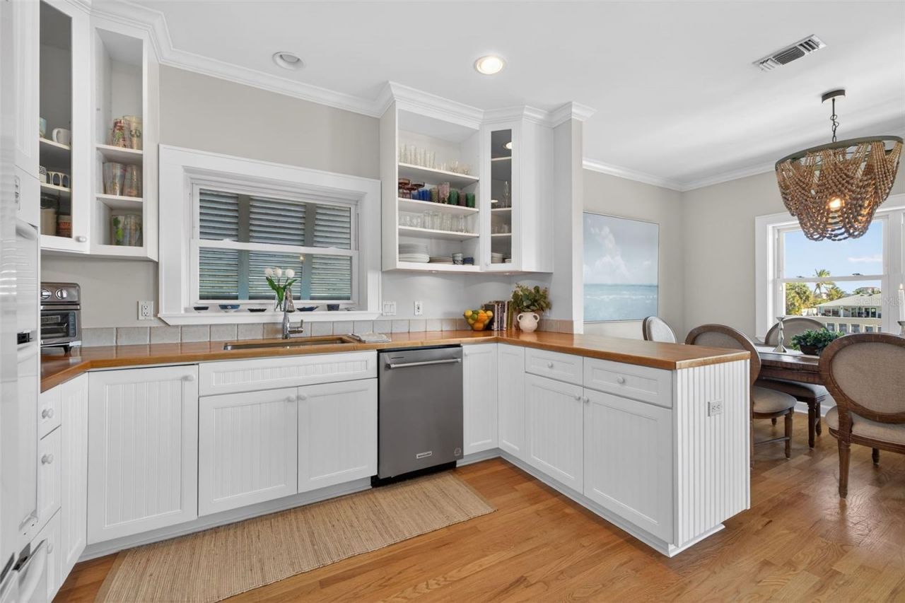 2503 Pass A Grille Way, Saint Pete Beach, FL 33706 Photo