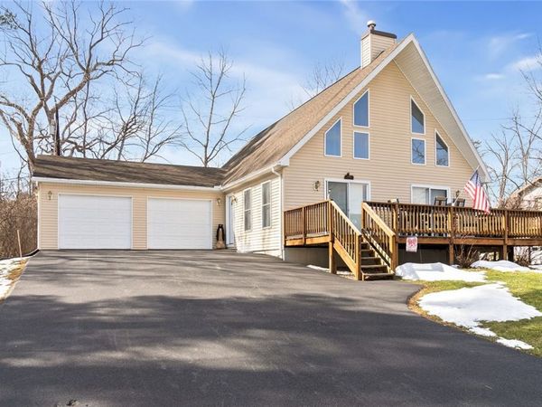 4254 Lake Avenue, Keuka Park, NY 14478