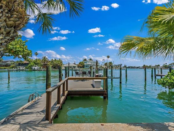 2505 PASS A GRILLE WAY , ST PETE BEACH, FL 33706