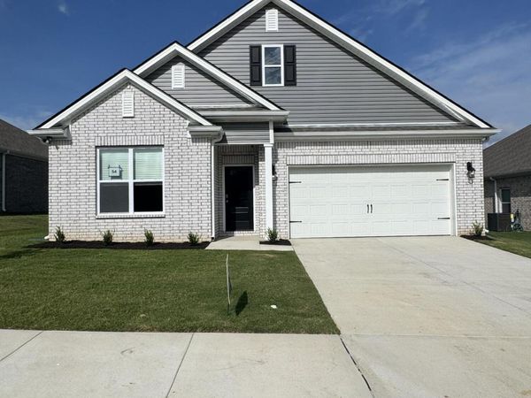 60 Spirit Dance Drive, Byhalia, MS 38611