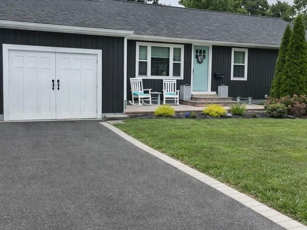 9 Hinton Avenue, Babylon, NY 11702