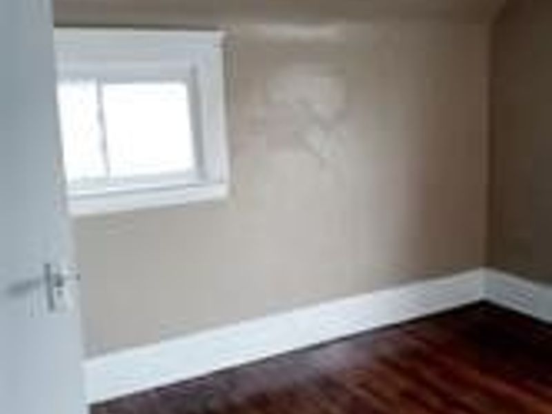 12516 Cornado Avenue, Cleveland, OH 44108 Photo 11