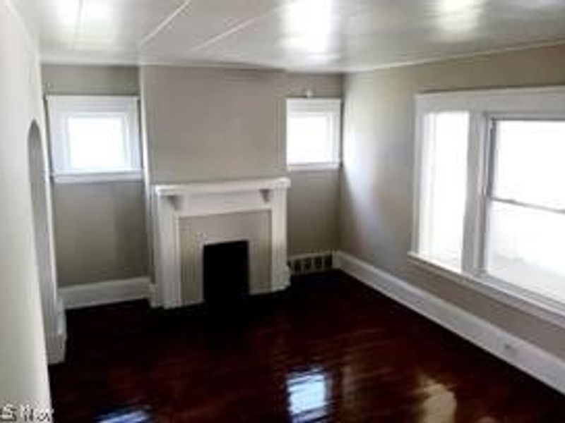 12516 Cornado Avenue, Cleveland, OH 44108 Photo 26