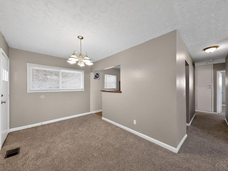 8771 Desoto Drive, Springfield Twp., OH 45231 Photo 14