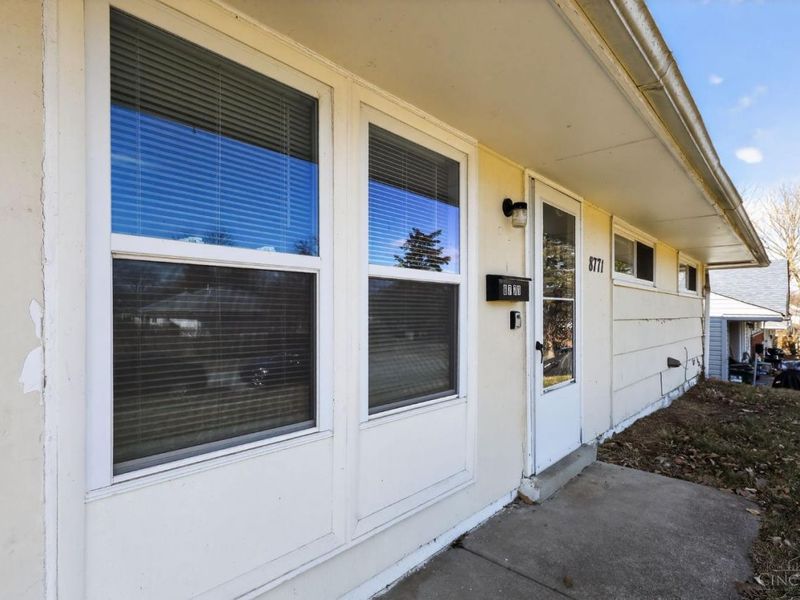 8771 Desoto Drive, Springfield Twp., OH 45231 Photo 2