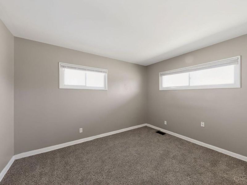 8771 Desoto Drive, Springfield Twp., OH 45231 Photo 8