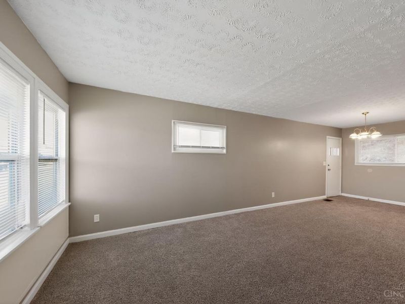 8771 Desoto Drive, Springfield Twp., OH 45231 Photo 9