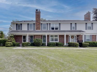 42171 Pellston Drive, Northville, MI 48167