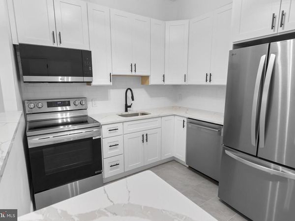 4930 W CHESTER PIKE, Unit 303, NEWTOWN SQUARE, PA 19073