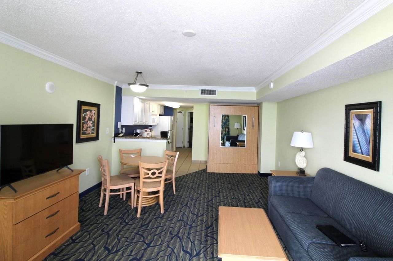 2201 S Ocean Blvd. Photo 11