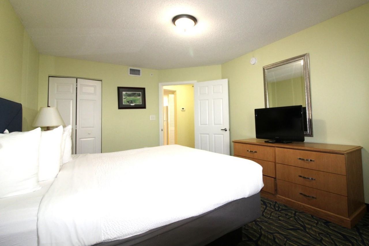 2201 S Ocean Blvd. Photo 17