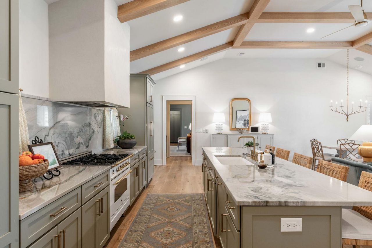 319 Hobcaw Drive Photo 5