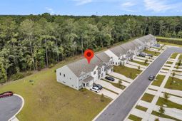 205 Cozy Brook Court photo 4