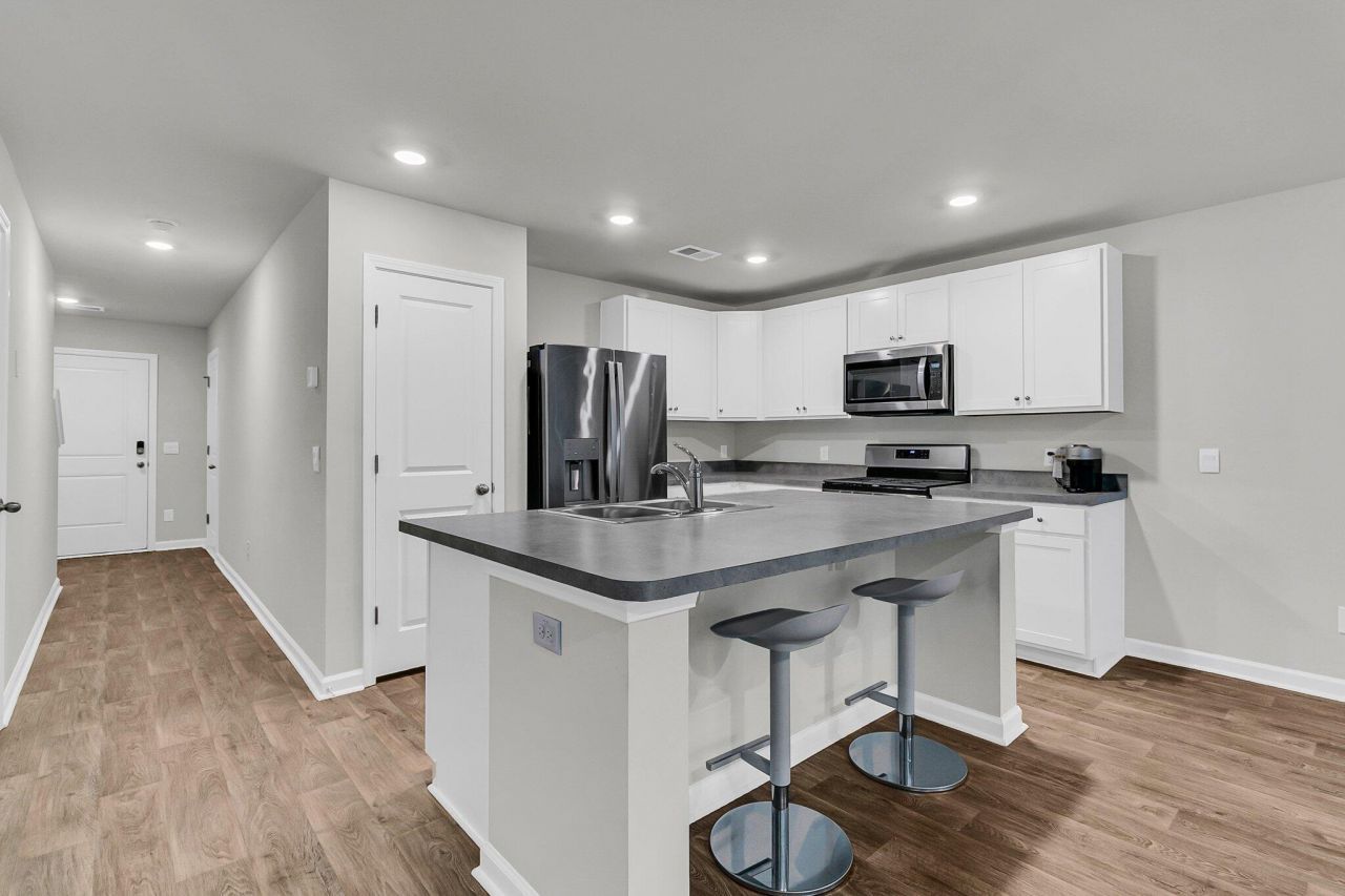 205 Cozy Brook Court Photo 9