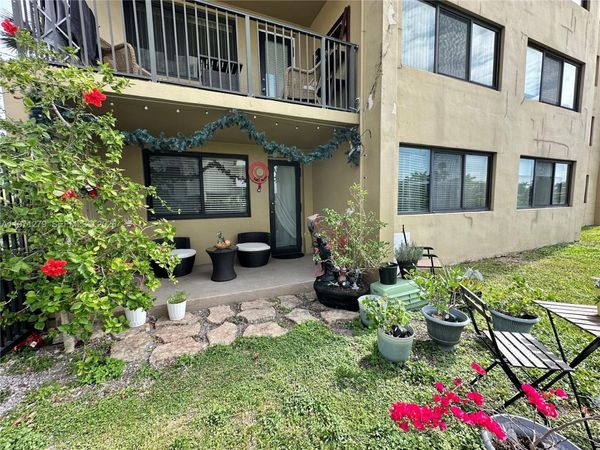 301 Golden Isles Dr (Avail MAY,1), Unit 114, Hallandale Beach, FL 33009