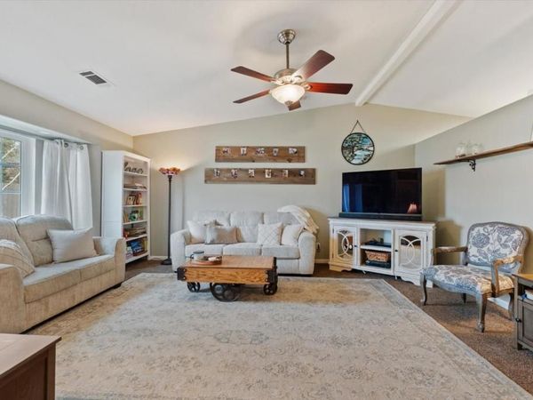 2945 Silo Court, Anderson, CA 96007