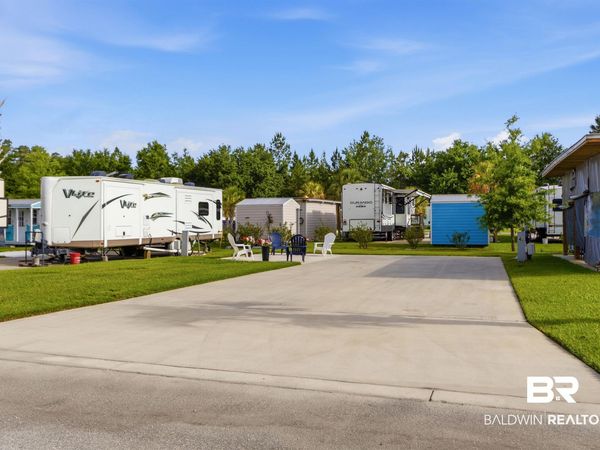 21240 Miflin Road, Foley, AL 36535