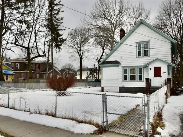 309 W Kennedy Street, Syracuse, NY 13205