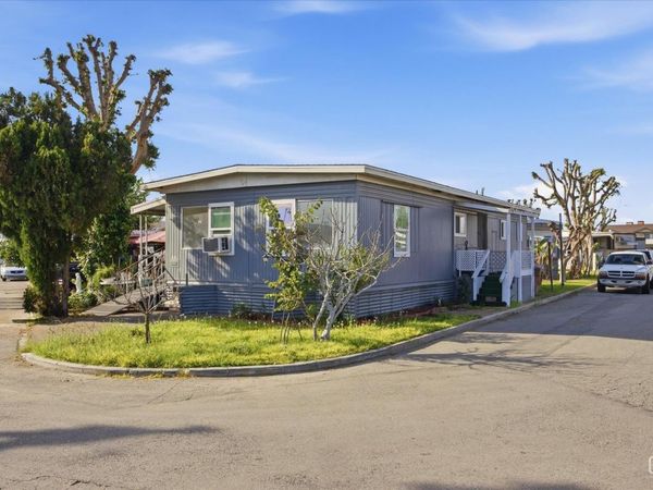 3467 Michelaine Avenue, Bakersfield, CA 93304