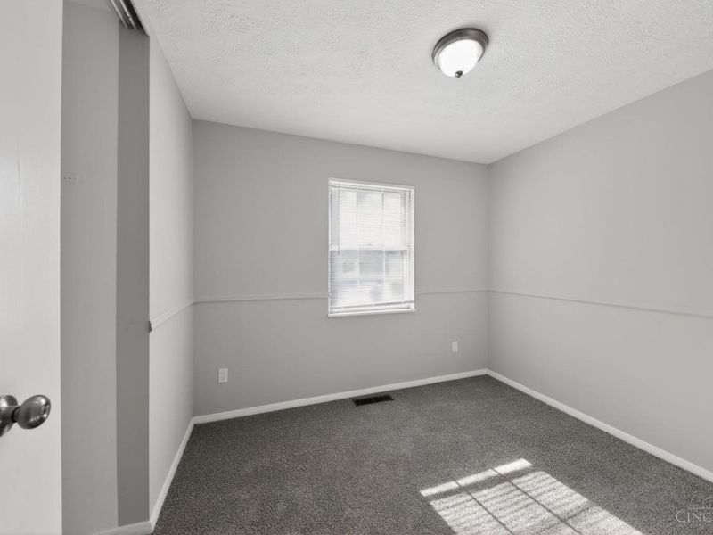 1854 Windmill Way, Cincinnati, OH 45240 Photo 4