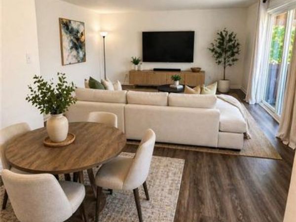 6224 Robinson Street, Unit 4, Overland Park, KS 66202