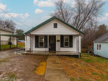 212 Montgomery Avenue, Mt Sterling, KY 40353