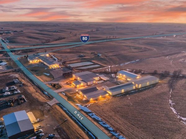 2135 B Ave , Victor, IA 52347