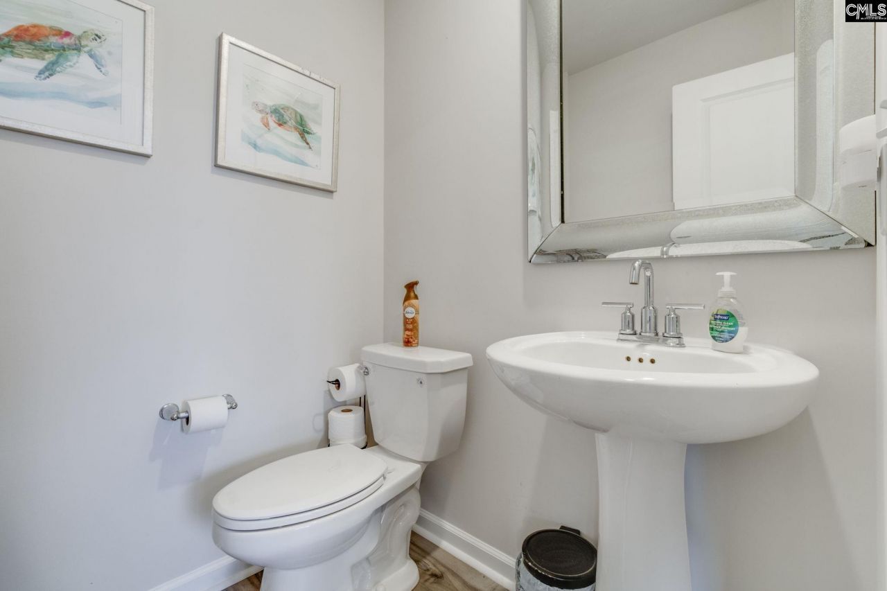 119 Parkwood Court  Photo 13