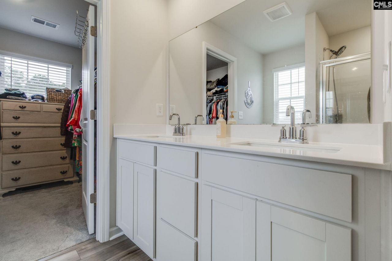 119 Parkwood Court  Photo 19