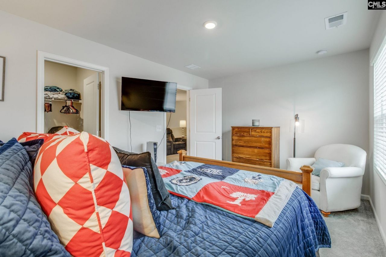 119 Parkwood Court  Photo 24