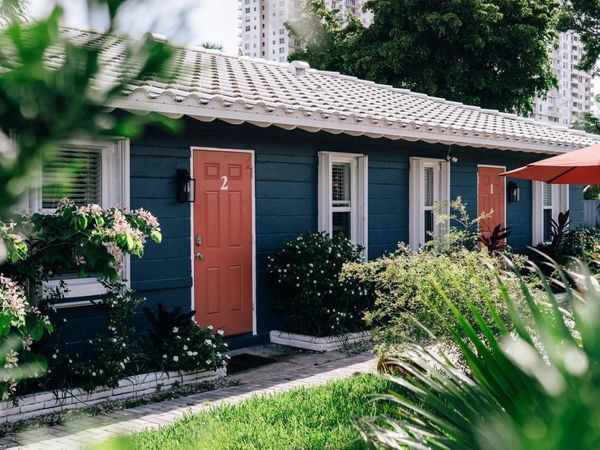 213 Hibiscus Ave, Pompano Beach, FL 33062