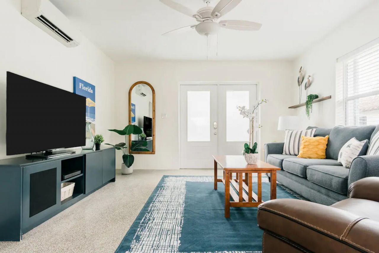 213 Hibiscus Avenue, Pompano Beach, FL 33062 Photo