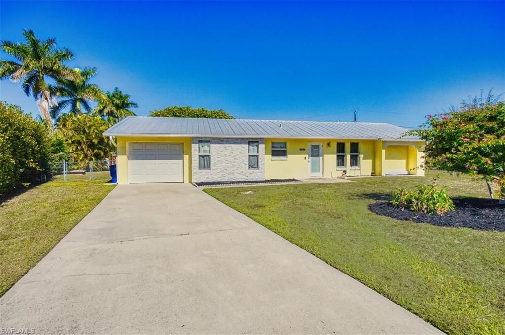 5417 Loyola Ln, Fort Myers, FL 33908 Photo