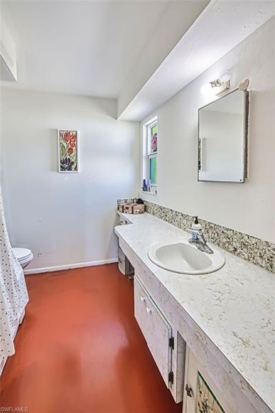 5417 Loyola Ln, Fort Myers, FL 33908 Photo