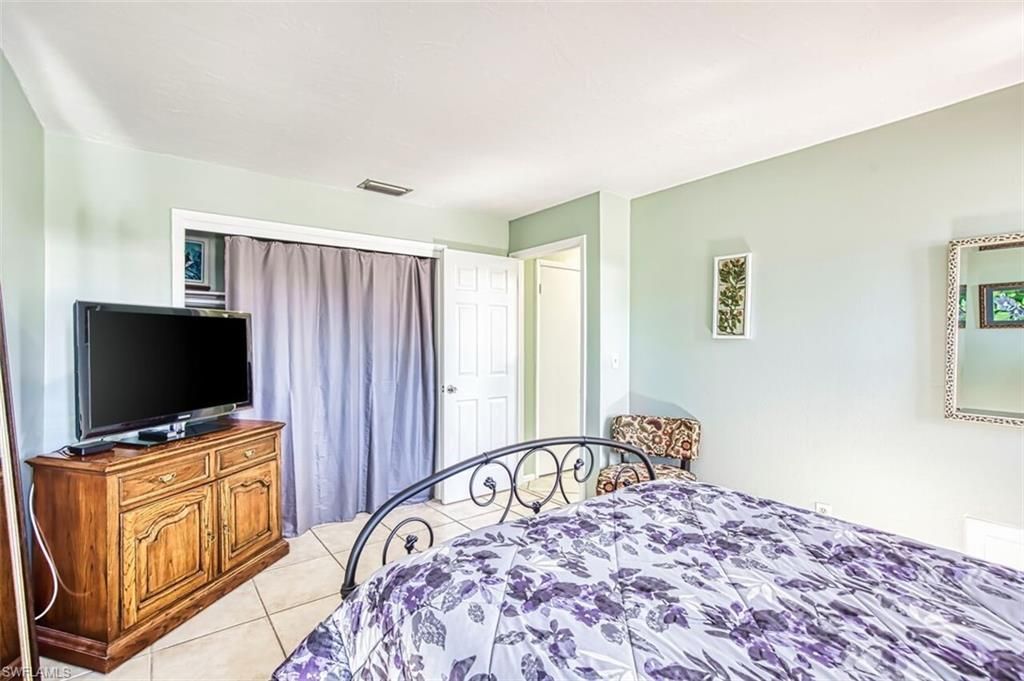 5417 Loyola Ln, Fort Myers, FL 33908 Photo