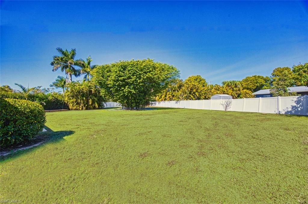 5417 Loyola Ln, Fort Myers, FL 33908 Photo