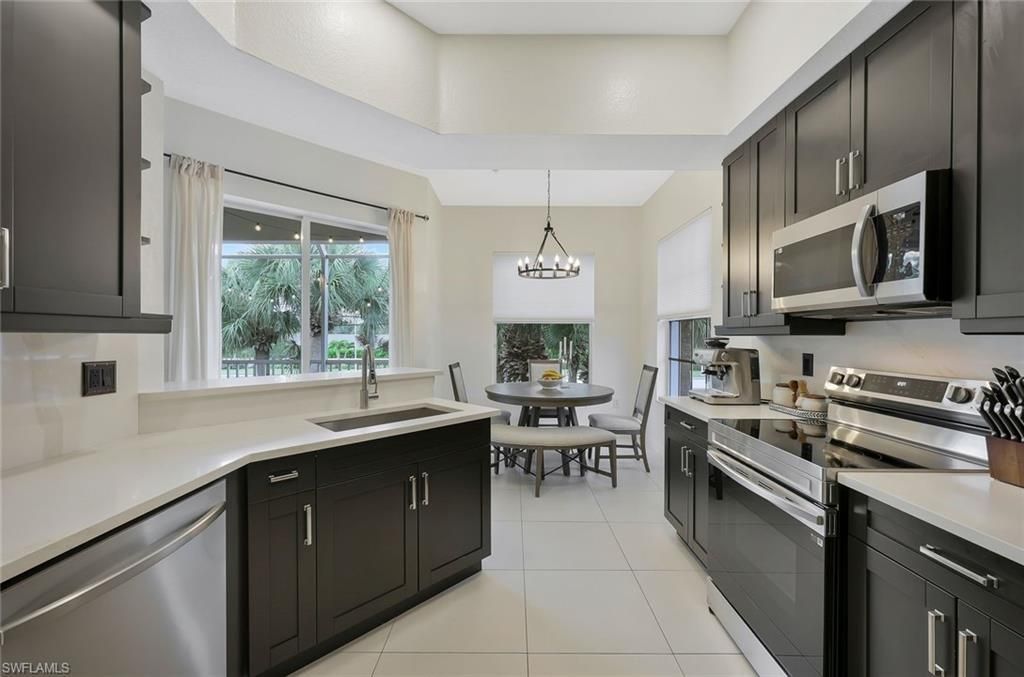 9210 Belleza Way, Unit 204, Fort Myers, FL 33908 Photo