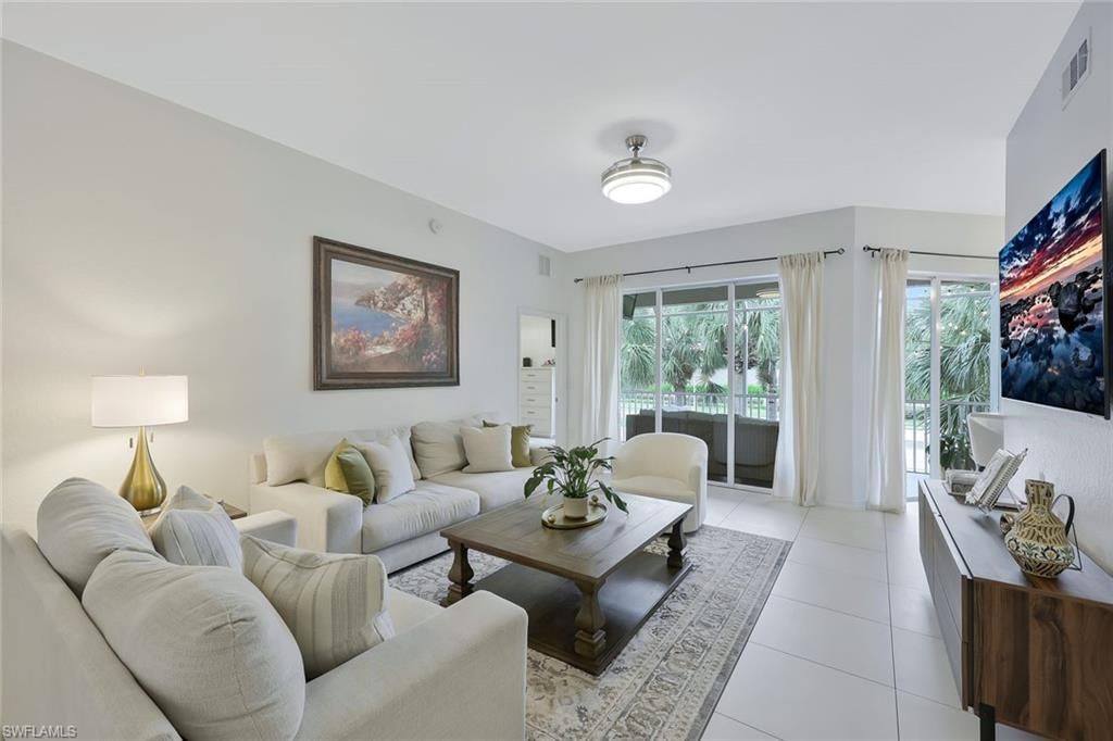 9210 Belleza Way, Unit 204, Fort Myers, FL 33908 Photo