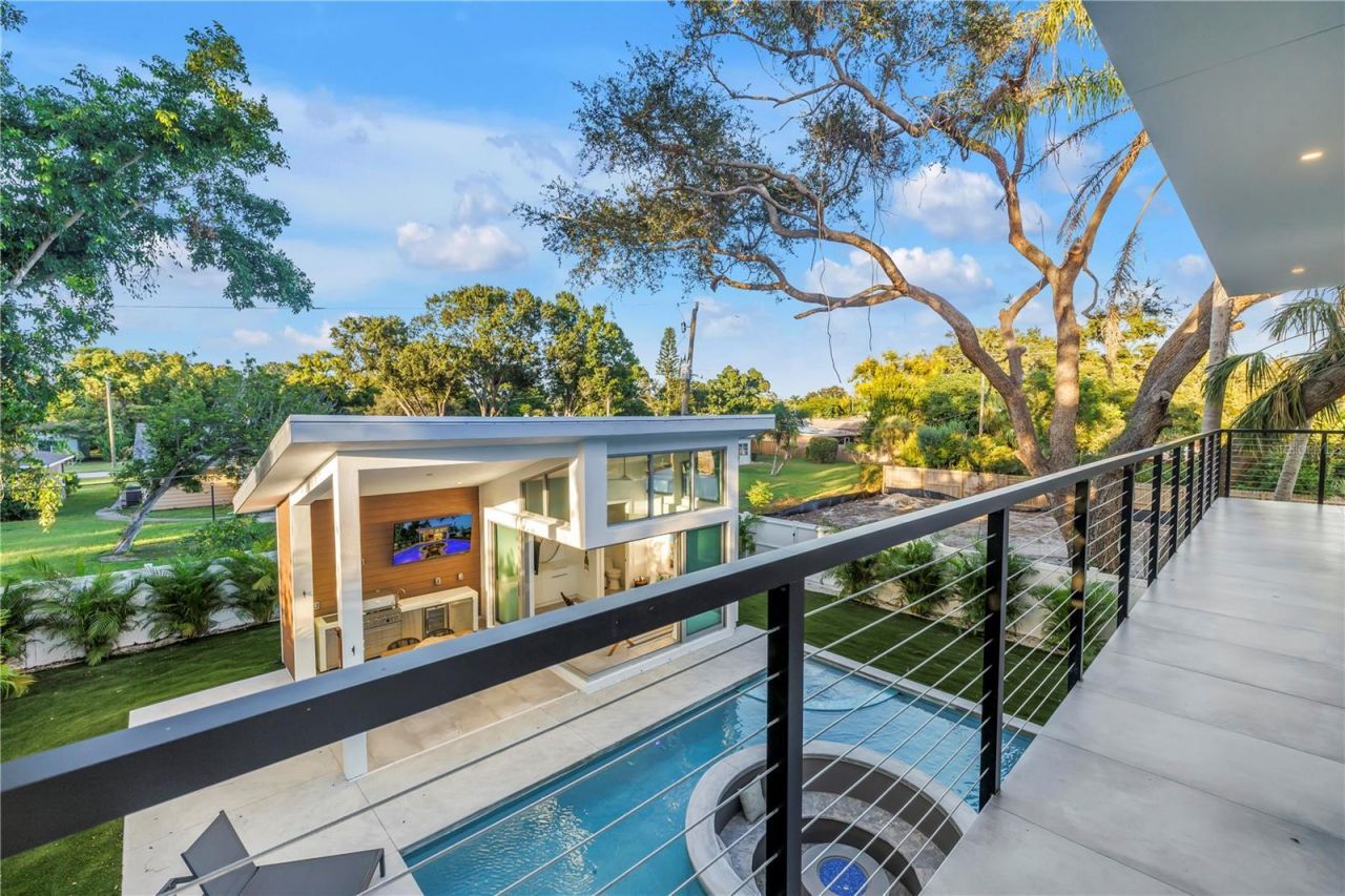 2564 Arlington Street, Sarasota, FL 34239 Photo