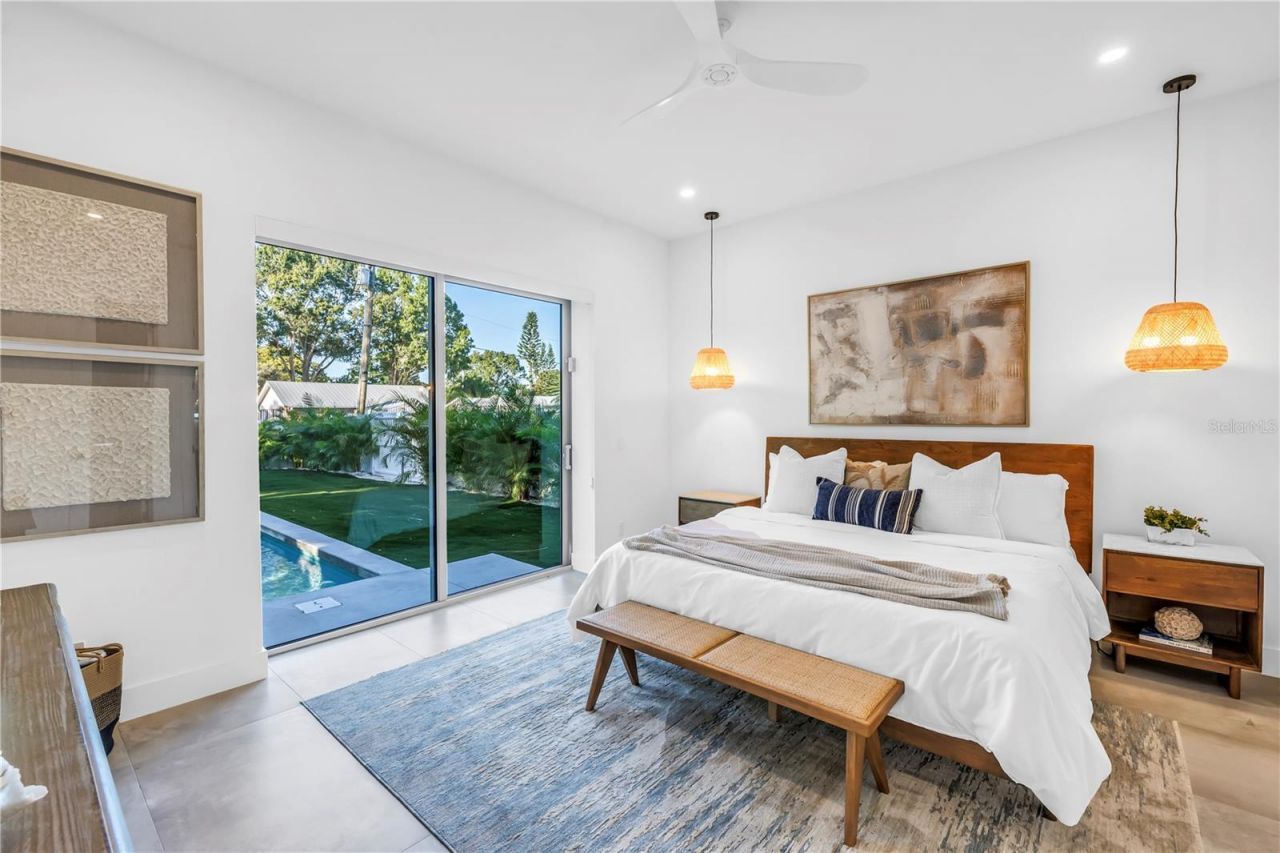 2564 Arlington Street, Sarasota, FL 34239 Photo