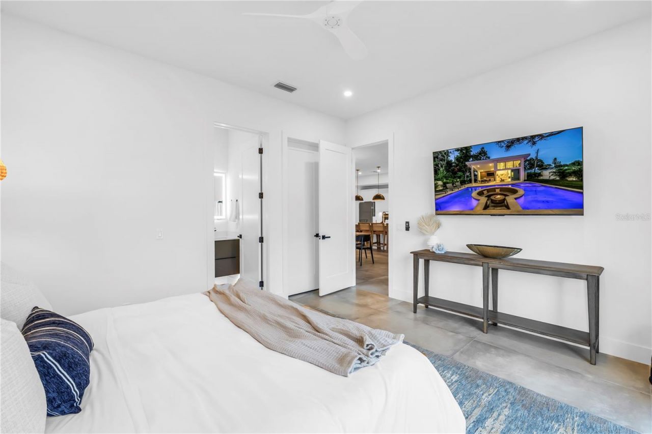 2564 Arlington Street, Sarasota, FL 34239 Photo