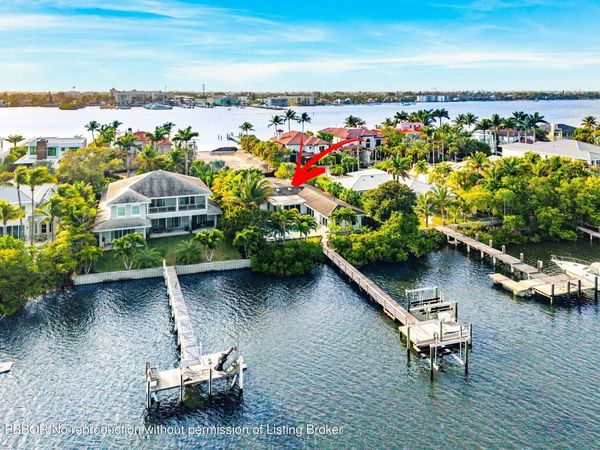 820 N Atlantic Drive, Lantana, FL 33462