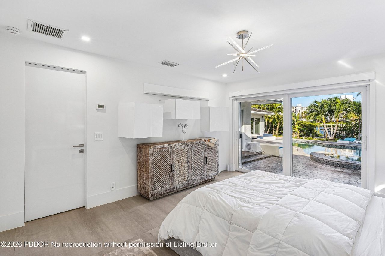 820 N Atlantic Drive, Lantana, FL 33462 Photo