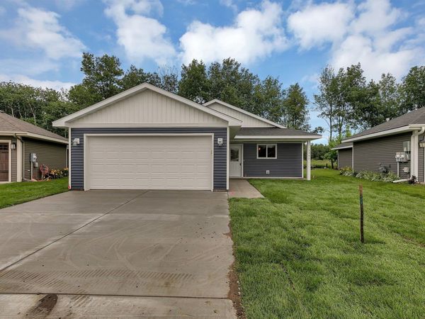 24317 19th Avenue, Saint Augusta, MN 56301